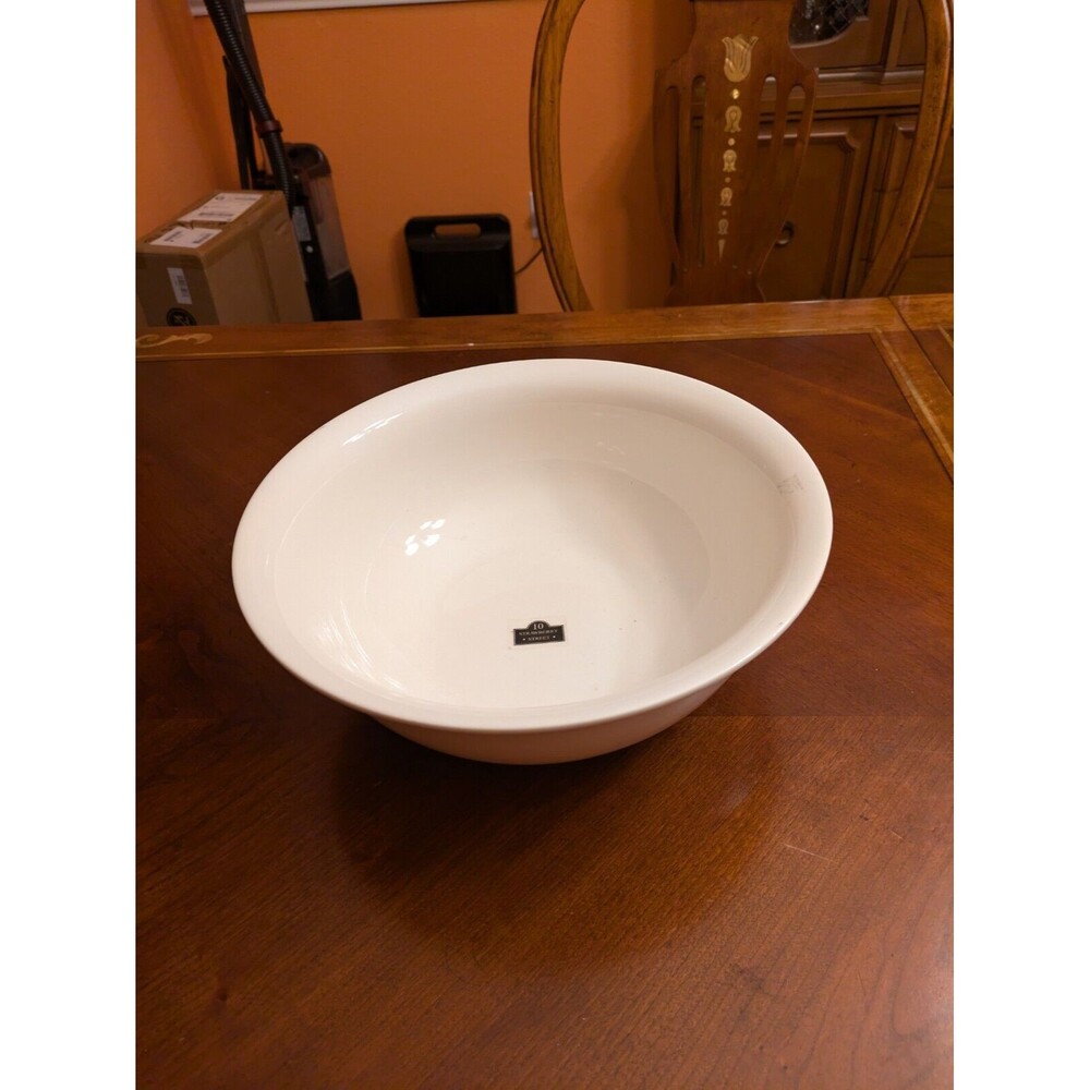 10 Strawberry Street White Pinch Bowl 12"